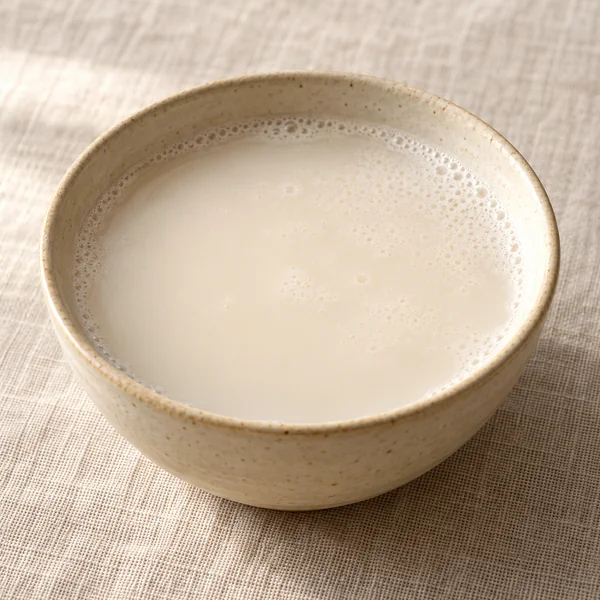 Illustration of Makgeolli