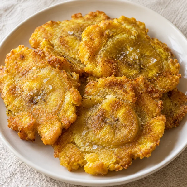 Illustration of Tostones
