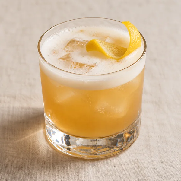 Illustration of Whiskey Sour